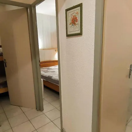 2bis Pour 6 Pers, Proche Telecabine, Thermes, Parking Gratuit, Orientation Ouest - Fr-1-234-247 Apartment *
